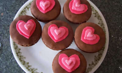 Ecco i muffin decorati per San Valentino al cioccolato