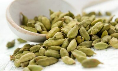 Il cardamomo: ricette e proprietà di una spezia molto cara