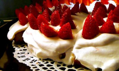 Torta fragole e panna, la ricetta facile