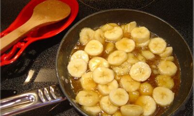 Le banane caramellate al rum, ecco la ricetta del dessert veloce