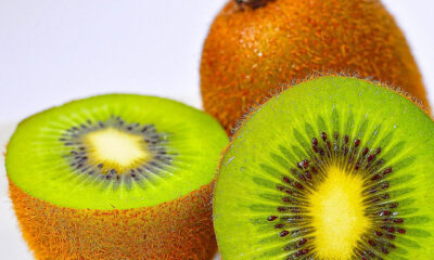 La torta di kiwi e mele con la ricetta da La Prova del Cuoco