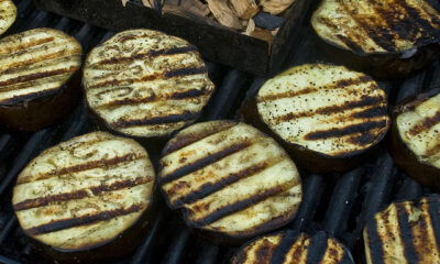 Come preparare le melanzane grigliate con la ricetta semplice