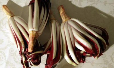 Come preparare il radicchio alla piastra con formaggio