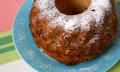 torta uva noci colazione