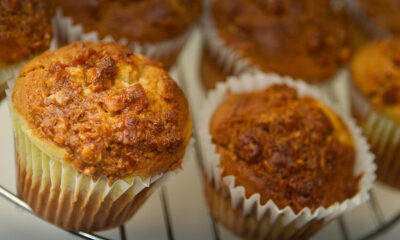 Ecco i muffin alle albicocche e pistacchi perfetti per colazione