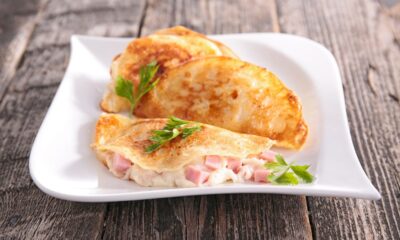 omelette al prosciutto e mozzarella