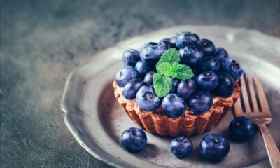 crostata con ricotta e mirtilli