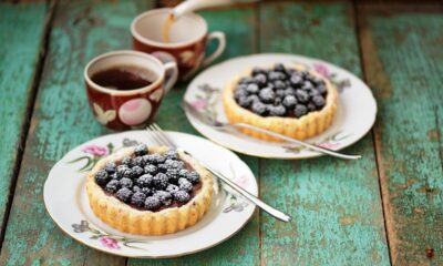 crostata di more fresche