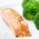 salmone al forno con broccoli