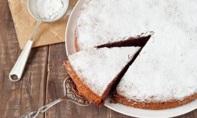 La torta di farro e cioccolato con la ricetta sana