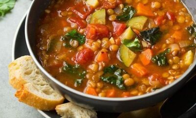 La zuppa di bietole e lenticchie con la ricetta adatta alla cena