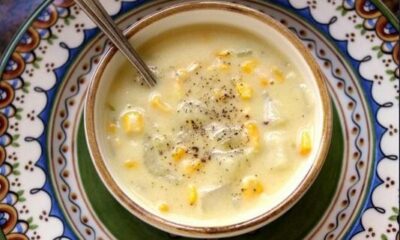 La zuppa di mais e patate per una cena appagante