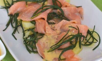 Come preparare l'insalata di agretti e salmone in poche mosse