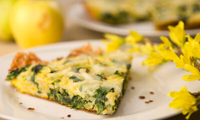 La frittata di rucola e cipolla con la ricetta veloce