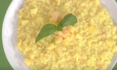 risotto alle pesche con ricotta salata