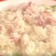 risotto con crema di lattuga, speck e tomino