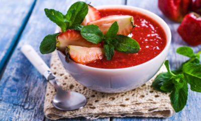 Il gazpacho di fragole con la ricetta fresca