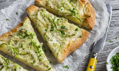 Pizza con pesto di zucchine e mandorle