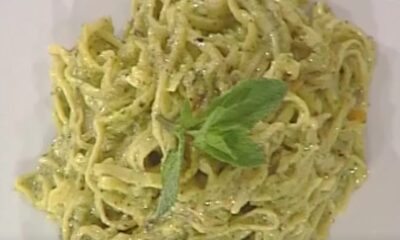 Tagliolini all'arancia e pesto di pistacchi