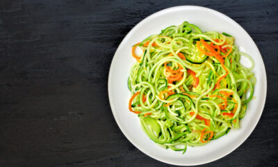 La pasta con carote e zucchine con la ricetta leggera