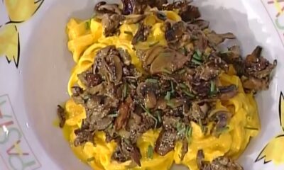 tagliatelle ai funghi con crema di ricotta