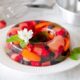 Come preparare l'aspic di frutta al Moscato