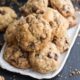 I biscotti con fiocchi d'avena e gocce di cioccolato con la ricetta golosa