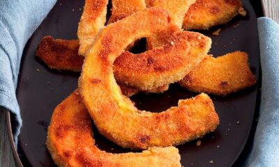 La zucca fritta con farina per un contorno veloce e irresistibile