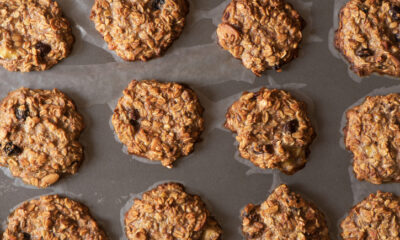 I biscotti con muesli e banane con la ricetta sana