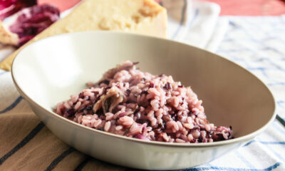 Il risotto con radicchio e noci con la ricetta facile