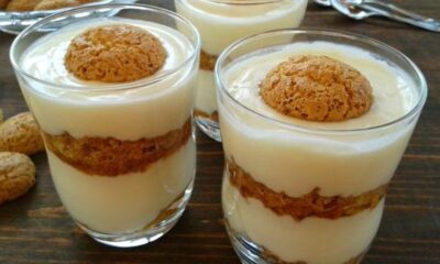 La ricetta dei bicchierini di crema al mascarpone e amaretti