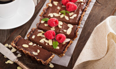 Crostata con lamponi e cioccolato