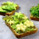 La ricetta dell'avocado toast dolce