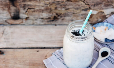 Il frullato con yogurt al cocco perfetto per merenda