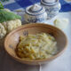 La pasta con crema di cavolfiore e noci, per un primo appagante