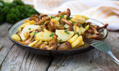 Funghi galletti con patate, la ricetta del contorno autunnale