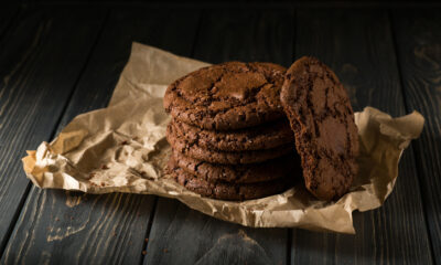 I biscotti al cioccolato fondente e rum con la ricetta golosa