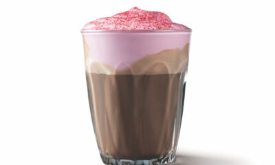 Berry Kiss Hot Chocolate di Starbucks