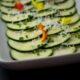 Zucchine marinate senza cottura, la ricetta perfetta per l'estate