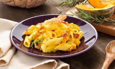 Pasta con zucca pancetta e panna, la ricetta autunnale