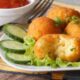 In cucina con Friggy: le polpette di patate in friggitrice ad aria sono buonissime