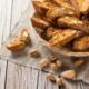 Come fare i cantucci toscani: la ricetta originale con le mandorle