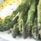 Come fare gli asparagi in padella: un contorno semplicemente delizioso