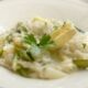 Risotto con asparagi bianchi: ricetta semplice e la variante con la crema