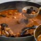 Cacciucco alla livornese: la zuppa di pesce toscana gustosa e profumata!