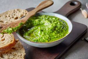 Ecco come fare un perfetto pesto di basilico!