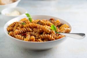 Pasta al sugo vegetariano: per primi piatti sfiziosi e saporiti