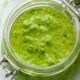 Pesto al limone, come preparare il condimento fresco e veloce