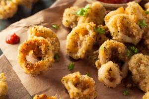 Calamari fritti: la ricetta veloce con consigli e varianti sfiziose