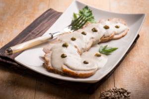 Come fare il vitello tonnato: la ricetta originale del piatto delizioso